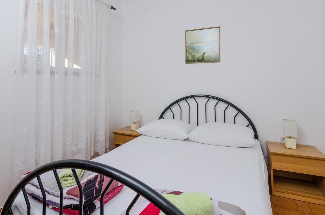 Apartments With A Parking Space Zuljana, Peljesac - 4574 Exterior photo